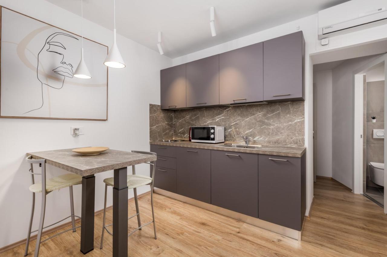 Main Street Apartments 2 Rijeka Ngoại thất bức ảnh
